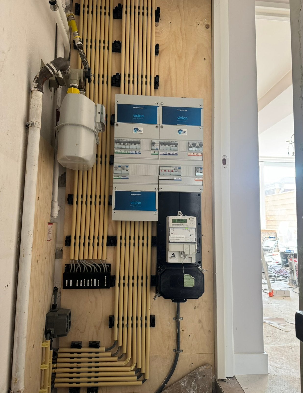 Vacature elektricien, Elektromonteur, Elektra.