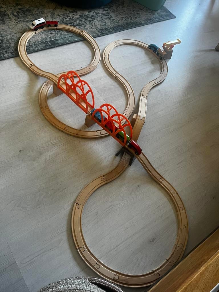 Compleet en klaar om te spelen IKEA LILLABO houten treinbaan, Ophalen, Zo goed als nieuw