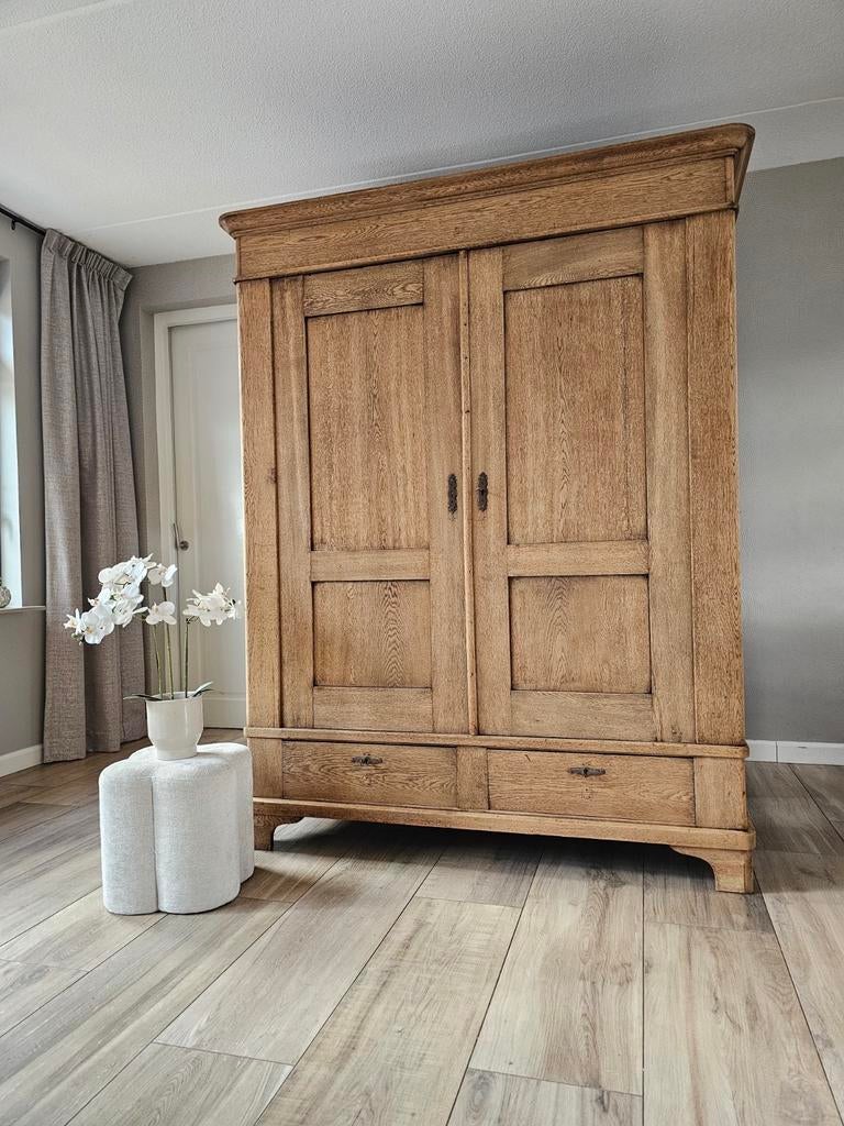 Brocante landelijke kledingkast massief hout demontabel, Huis en Inrichting, Kasten | Kledingkasten, Gebruikt, 200 cm of meer