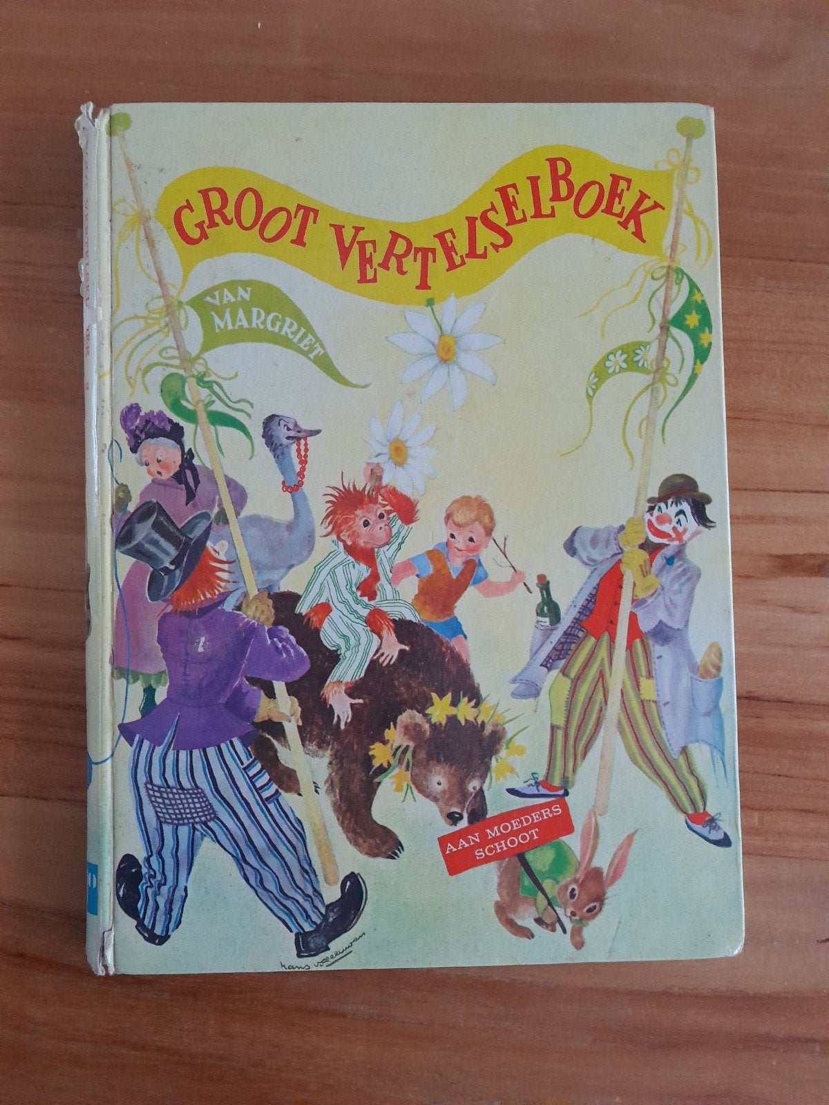 Groot Vertelselboek van Margriet II - Aan Moeders Schoot, Ophalen of Verzenden, Gelezen