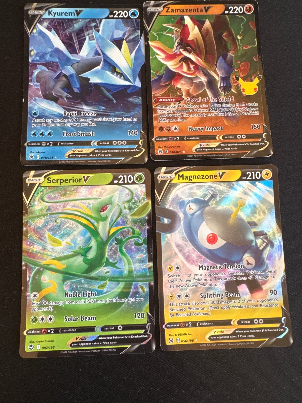 Pokémon V Kaarten: Kyurem, Zamazenta, Serperior, Magnezone, Ophalen of Verzenden, Zo goed als nieuw, Meerdere kaarten