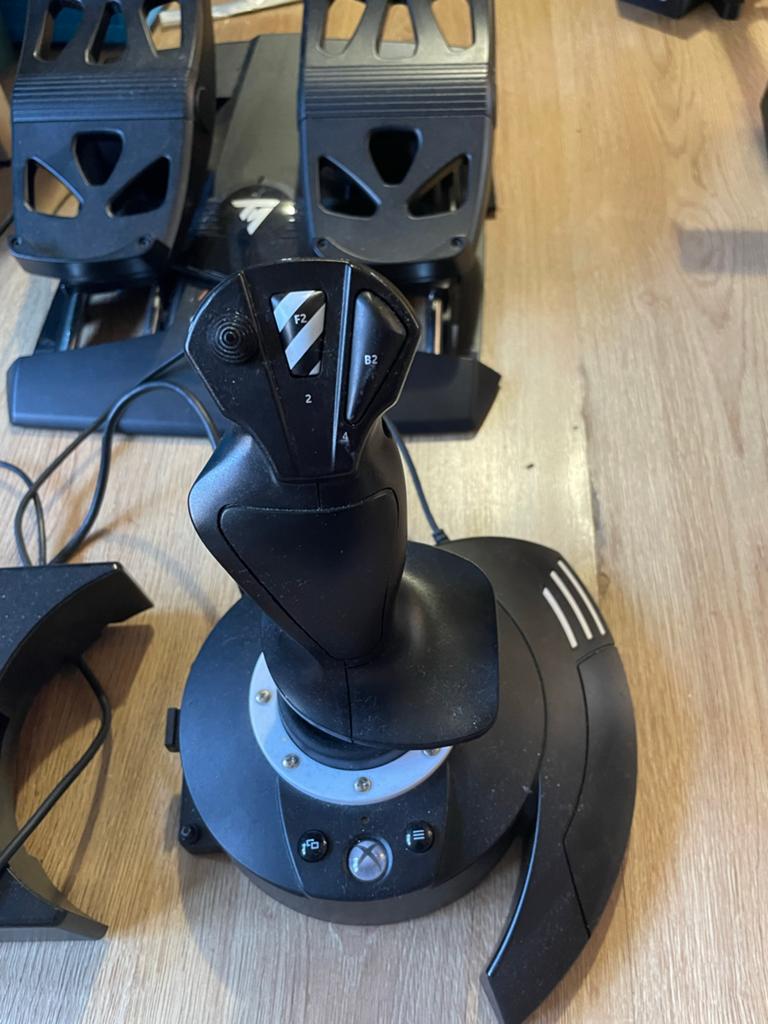 Thrustmaster T. Flight Hotas 1 met roerpedalen, Thrustmaster, Ophalen of Verzenden, Gebruikt, Overige typen