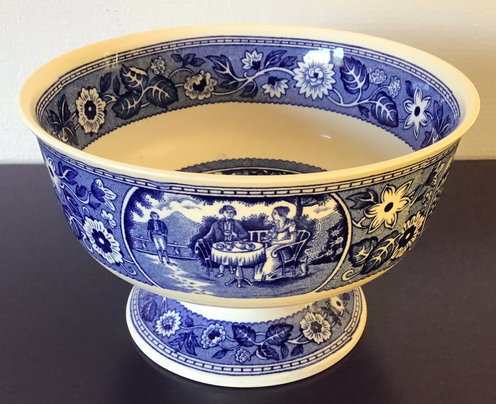Oude vintage kastkom P. Regout ‘Teadrinker’, Ophalen of Verzenden