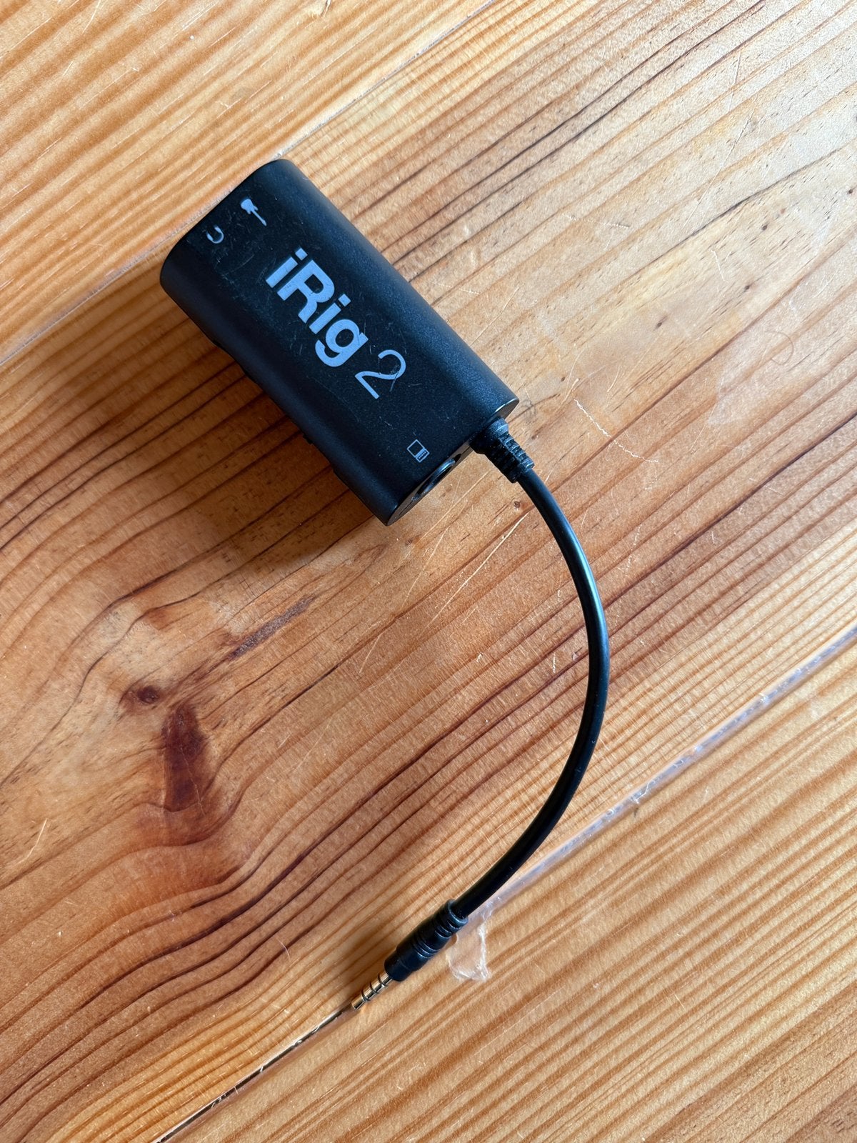 IK Multimedia iRig 2 gitaar / bass interface – zgan, Ophalen of Verzenden, Zo goed als nieuw