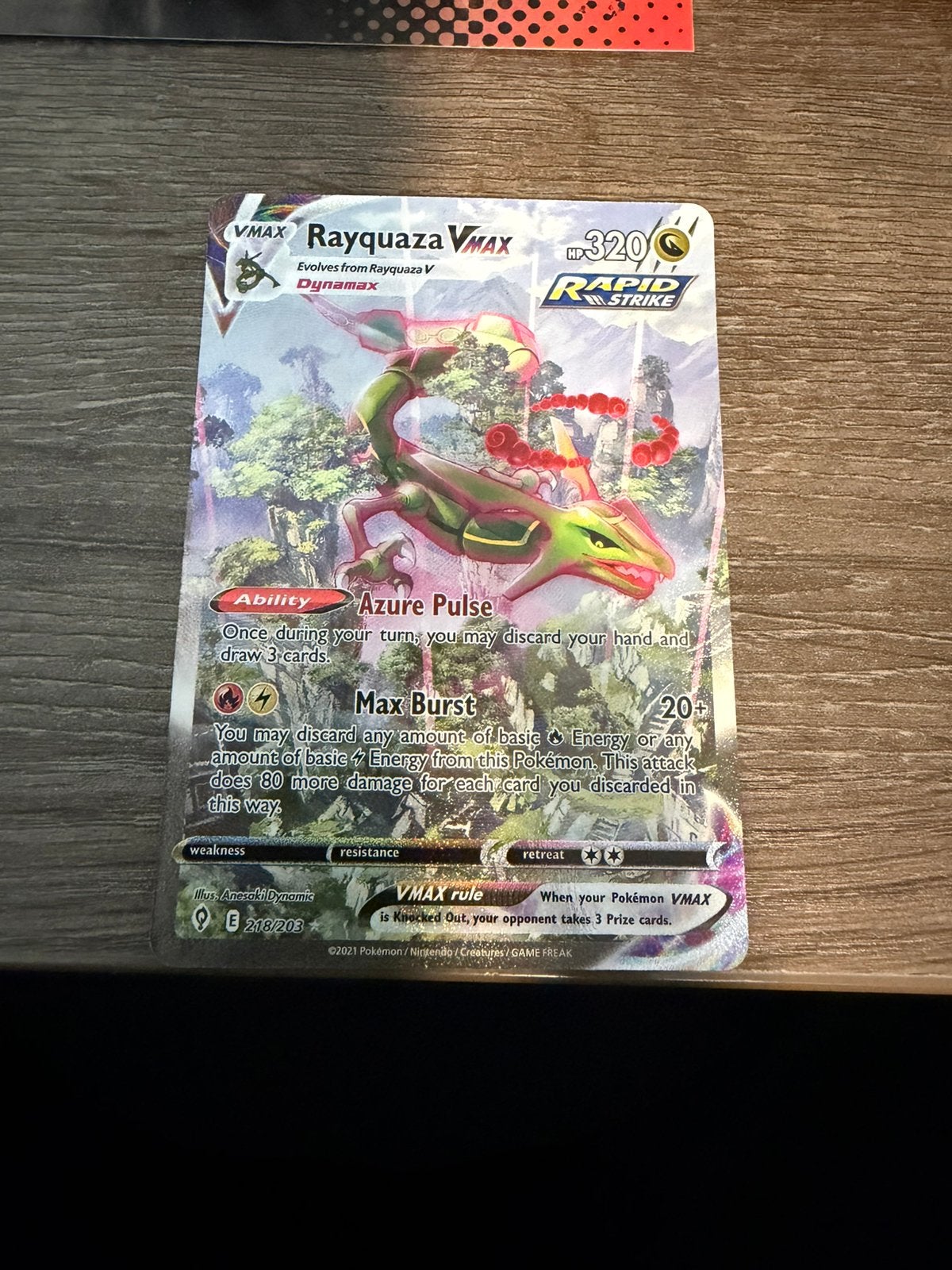 Pokemon Rayquaza #218 Evolving Skies, Hobby en Vrije tijd, Verzamelkaartspellen | Pokémon, Ophalen of Verzenden, Zo goed als nieuw