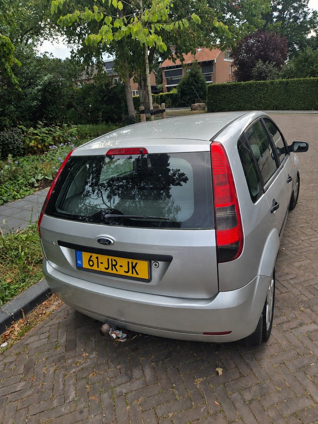 Ford Fiësta 1.4 16V 5DR 2002 Grijs, Auto's, Voorwielaandrijving, 15 km/l, 4 cilinders, 49 €/maand