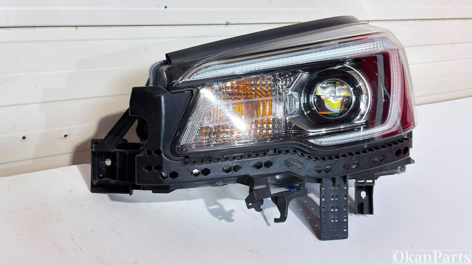Subaru Forester SK LED linker koplamp links 84001SJ050, Subaru, Info@subaru.co.jp, Gebruikt, Ebisu, Shibuya-ku 1-20-8
150-8554  Tokyo