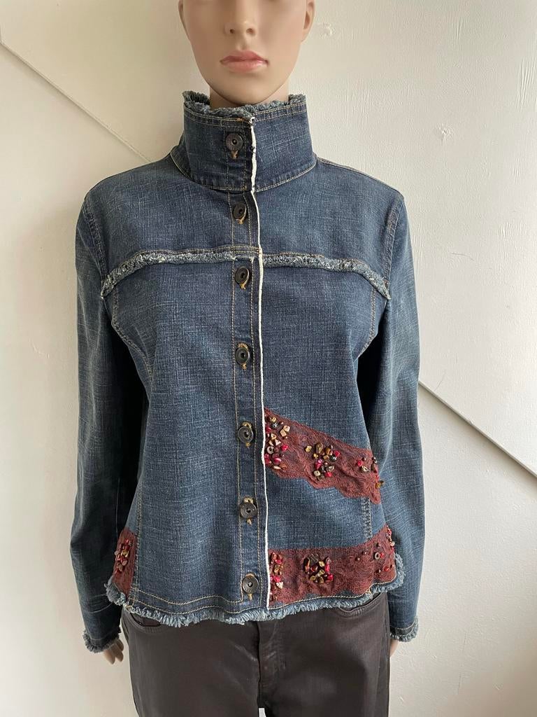 Blacky Dress spijkerjas maat 38 blauw rood steentjes, Ophalen of Verzenden, Zo goed als nieuw, Maat 38/40 (M), Blauw