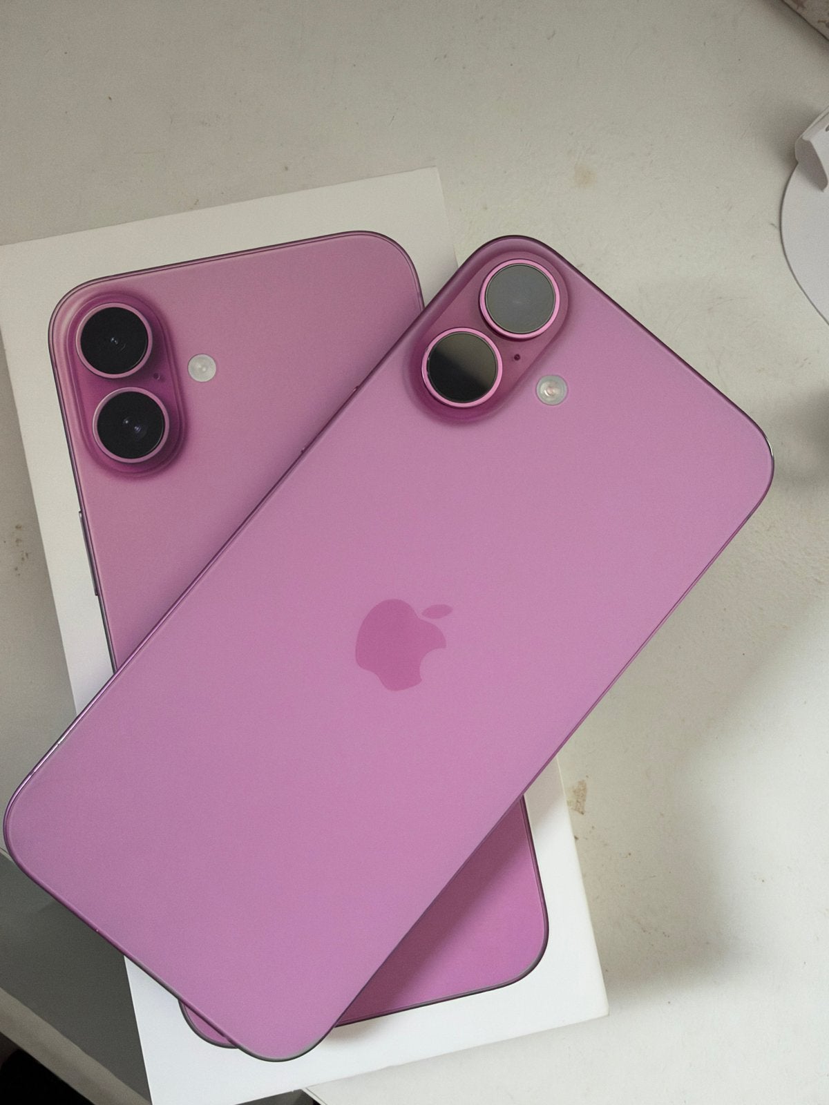 iPhone 16 Plus 128GB - Roze, 128 GB, IPhone 16 Plus, Ophalen of Verzenden, Zo goed als nieuw