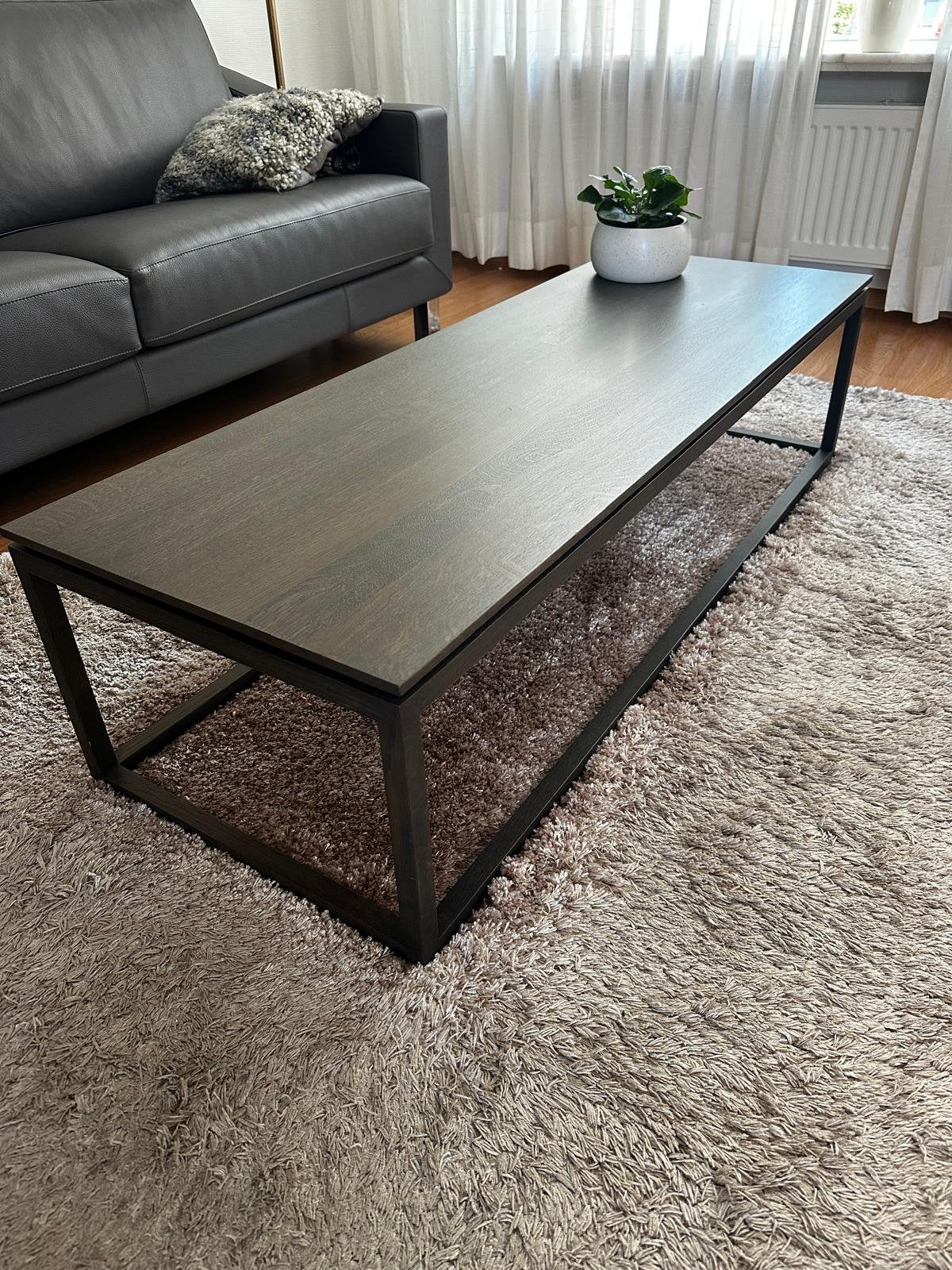 Mooie strakke houten salontafel., Ophalen, Gebruikt, 100 tot 150 cm, Eikenhout
