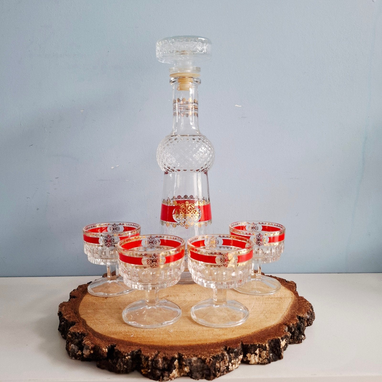 Vintage borrelset met karaf met 4 glazen, Ophalen of Verzenden
