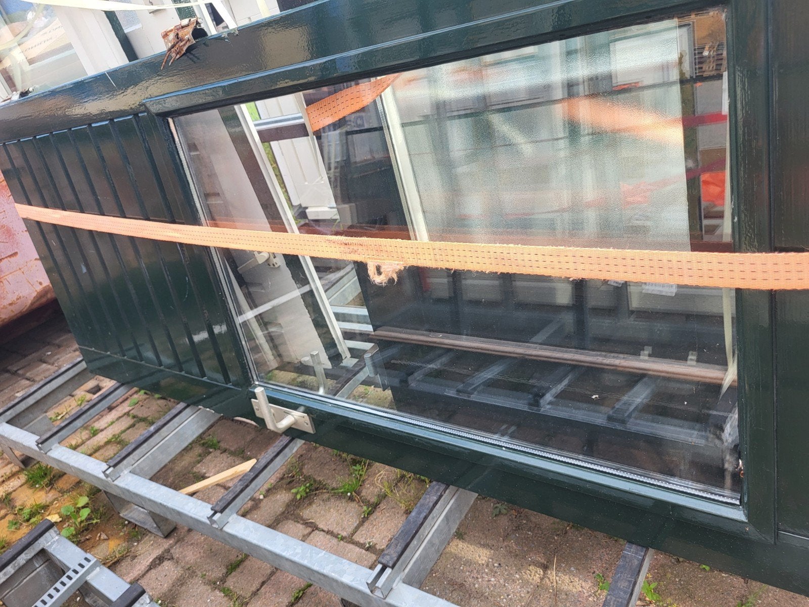 Hardhouten achter  deur (schuurdeur) buiten  dubbel glas, Ophalen of Verzenden, Gebruikt