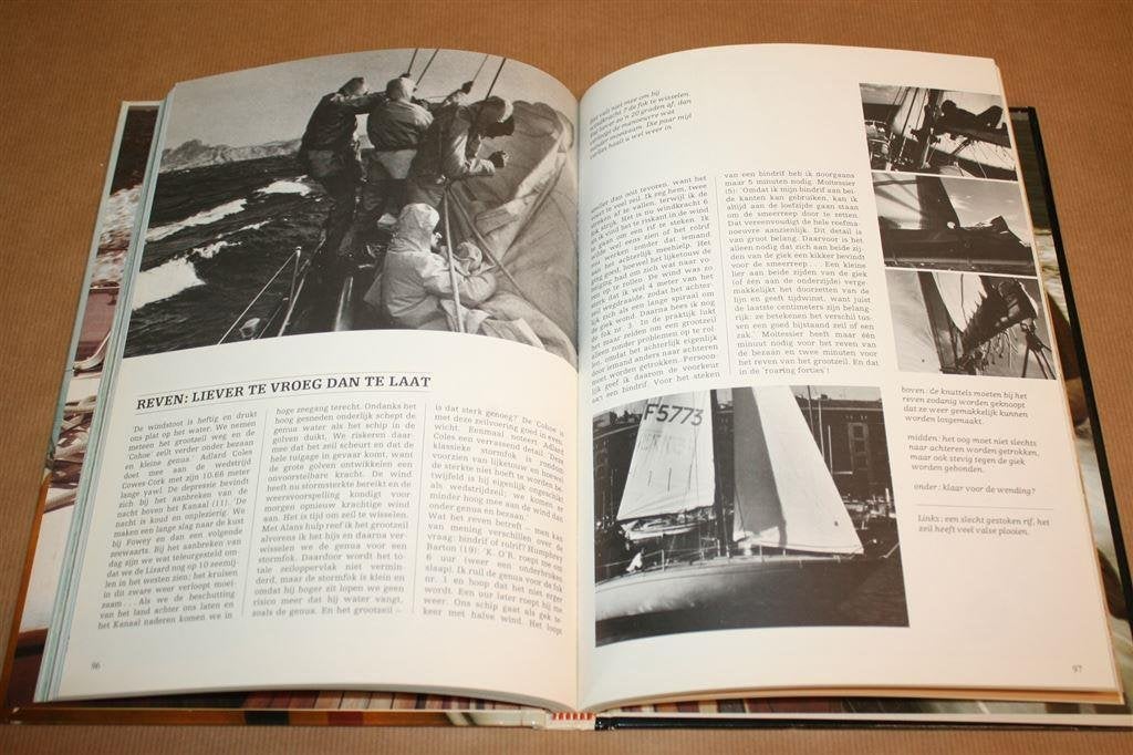 Zeilen op zee. De beginselen van het zeezeilen., Boeken, Ophalen of Verzenden, Gelezen, Watersport en Hengelsport