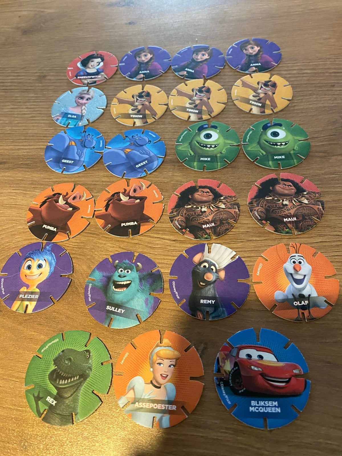 Diskeyz Disney/Pixar verzameling - 23stuks, Ophalen of Verzenden, Gebruikt