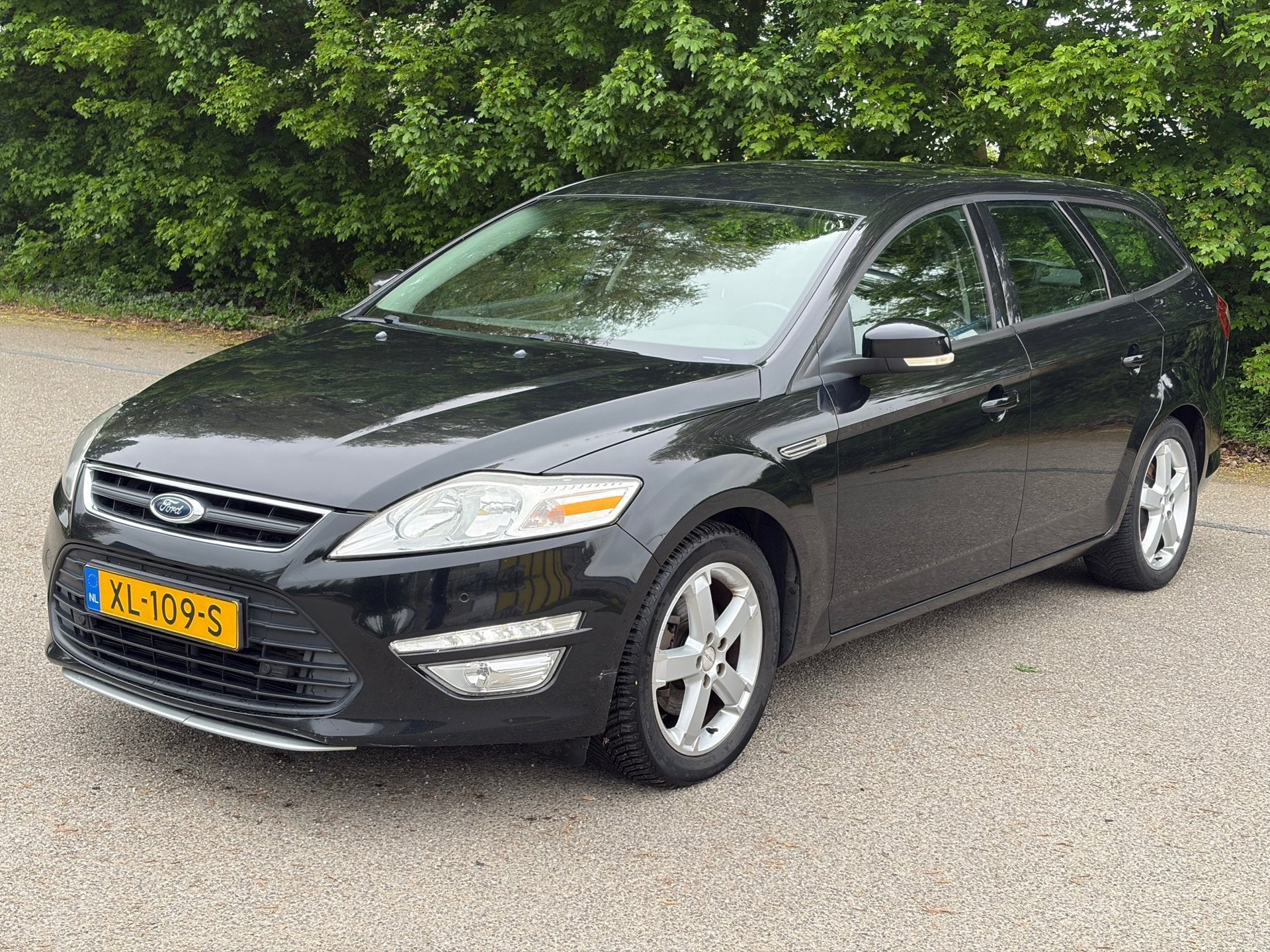 Ford Mondeo Wagon 1.6 EcoBoost Lease Titanium Navi! Nw Apk!, Voorwielaandrijving, Gebruikt, Zwart, 4 cilinders