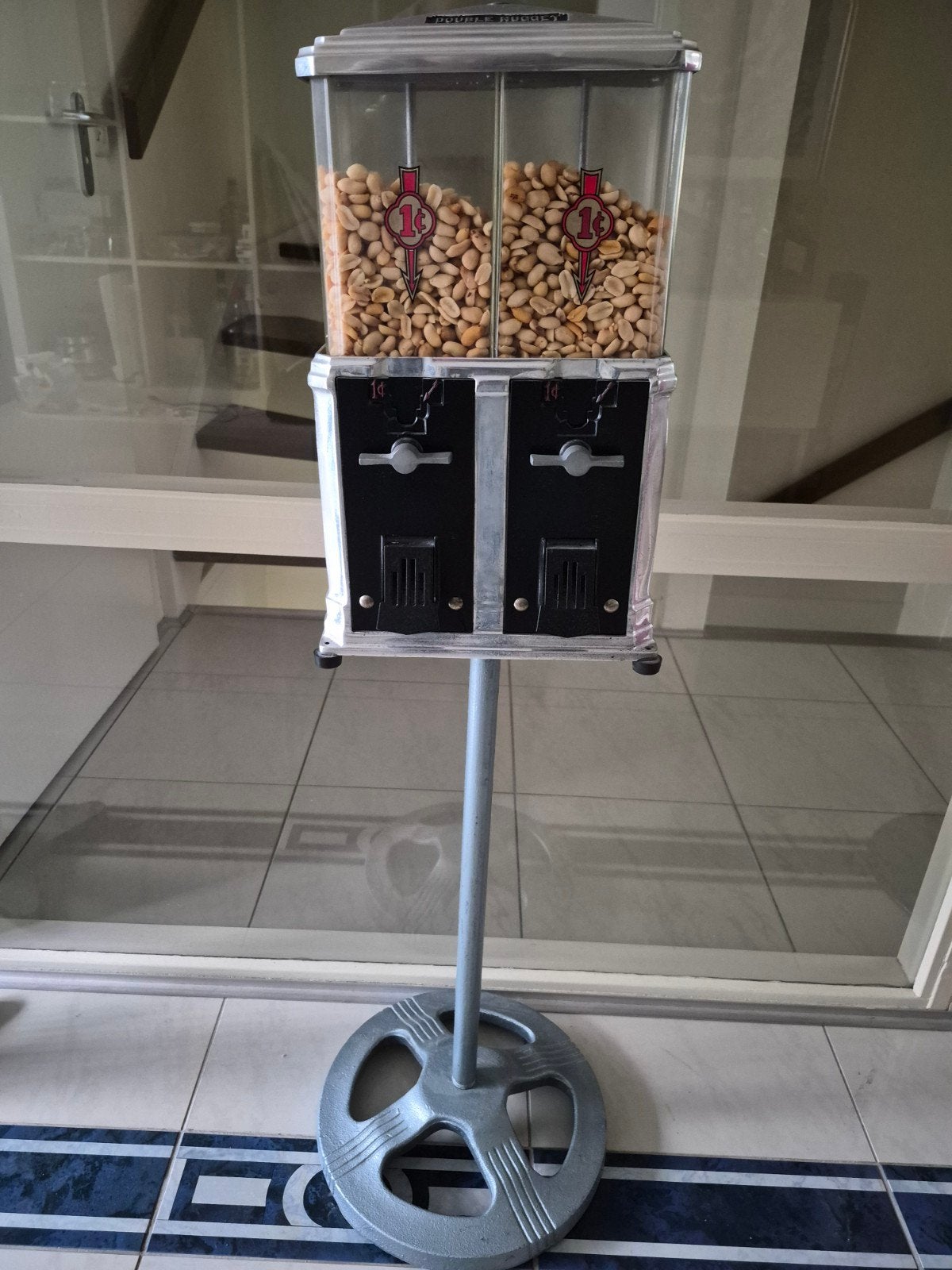 Double Nugget Pinda Automaat op Standaard - Mooie Staat, Verzamelen, Ophalen