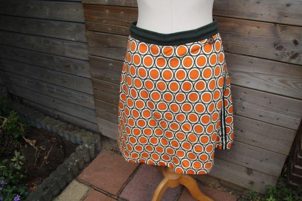 Rok oranje/ donkergroen 4Funky Flavours mt S Vaste prijs, Oranje, Ophalen of Verzenden, Zo goed als nieuw, Knielengte
