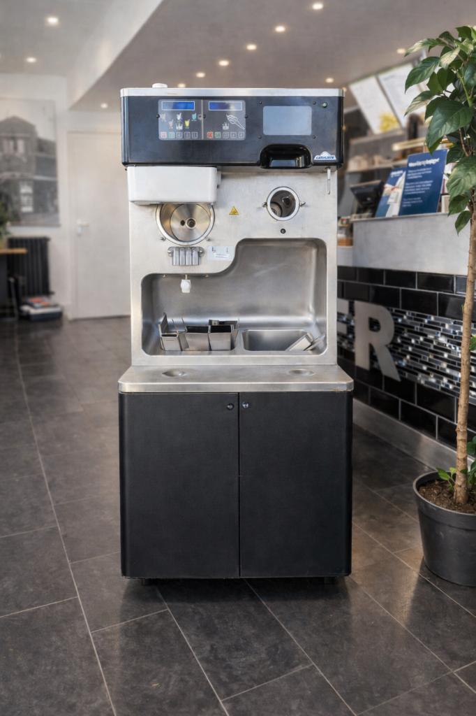Carpigiani Softijs Machine– Horeca Topdeal - Carpigiani GK3T, Witgoed en Apparatuur, Ophalen, Zo goed als nieuw