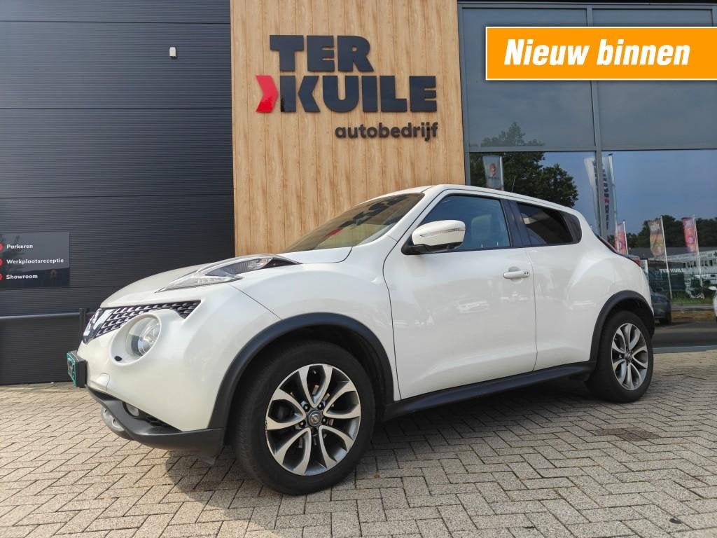Nissan JUKE 1.2 DIG-T S/S TEKNA 2014 Pano! Leder int! NW-dis, Auto's, Nissan, Voorwielaandrijving, USB, 116 pk, Wit