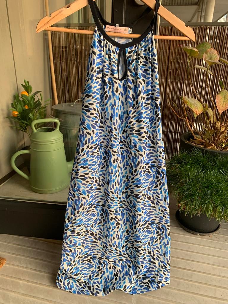 Wit/blauw travelstof jurk, Studio Anneloes, maat S, Ophalen, Zo goed als nieuw, Maat 36 (S), Wit