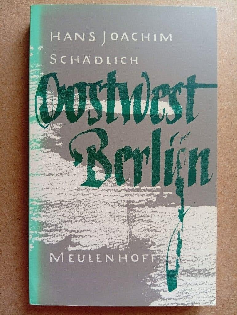 Hans Joachim Schädlich - Oostwest-Berlijn. Verhalen, Gelezen, Hans Joachim Schädlich, Ophalen of Verzenden, Eén auteur