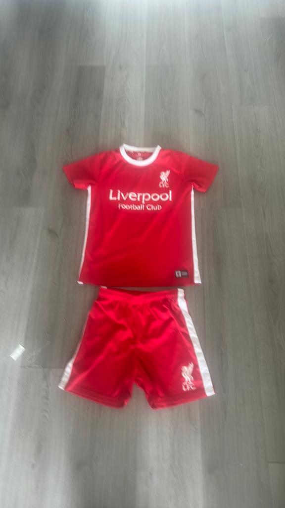 Liverpool setje, Maat XS of kleiner, Ophalen of Verzenden, Zo goed als nieuw, Shirt