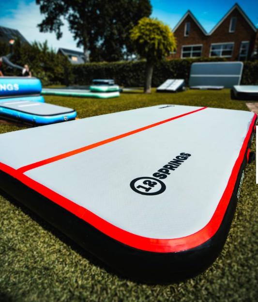 Airtrack 3x1,5mtr rn 15cm dik, Kindermaat 122 t/m 140, Ophalen, Zo goed als nieuw, Materiaal