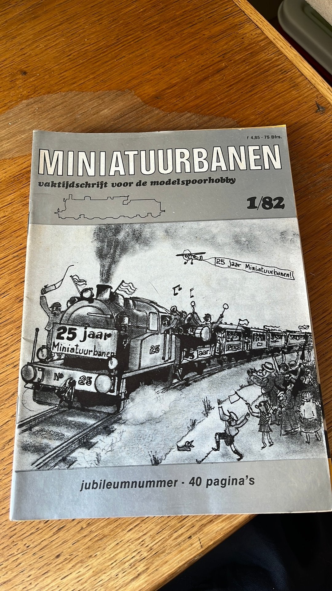 Miniatuurbanen jaargang 1982, Ophalen of Verzenden, Gebruikt, Trein, Boek of Tijdschrift