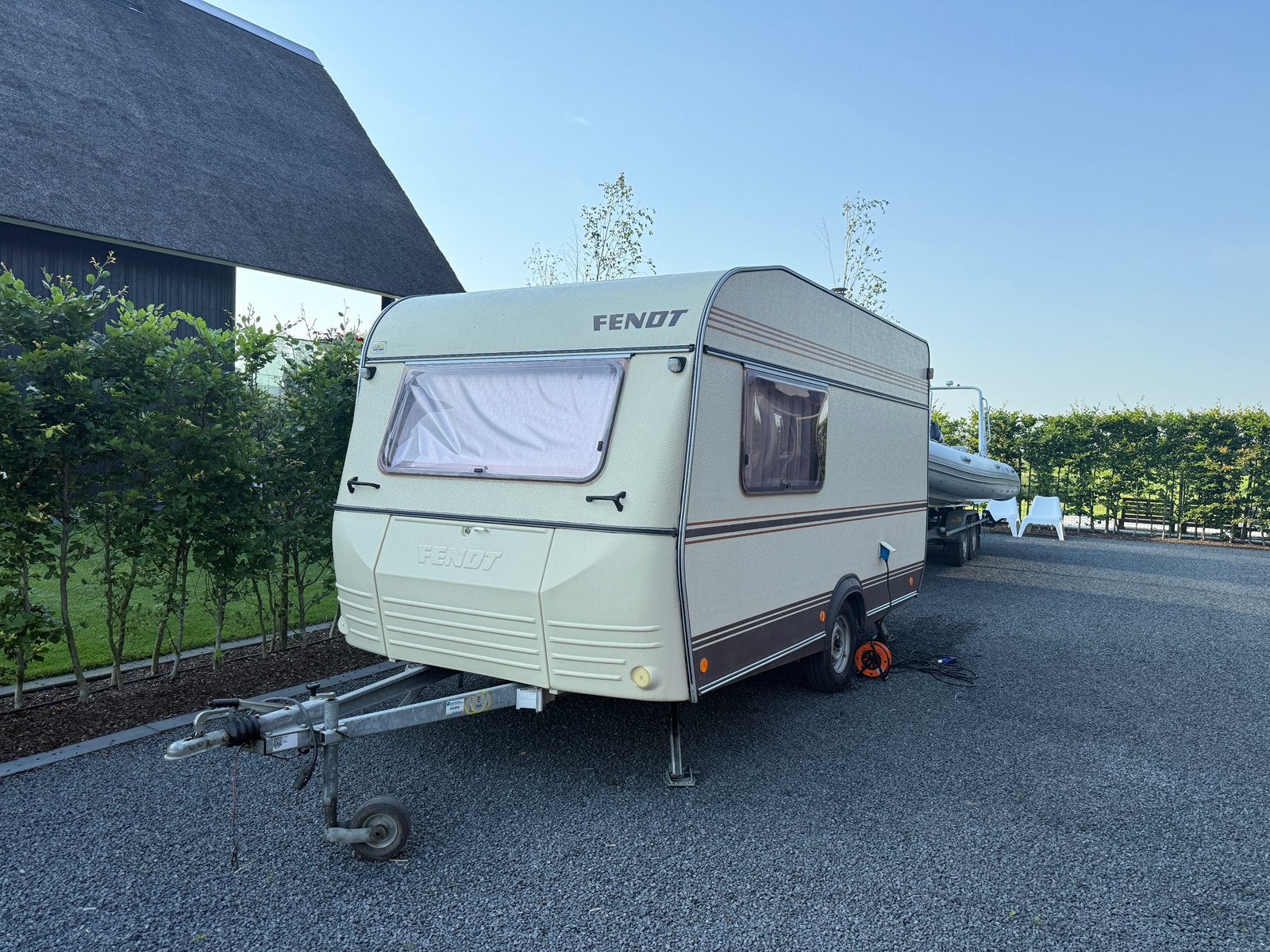 Fendt Joker L caravan, Caravans en Kamperen, Caravans, Vast bed, Rondzit, Openslaande ramen, Particulier