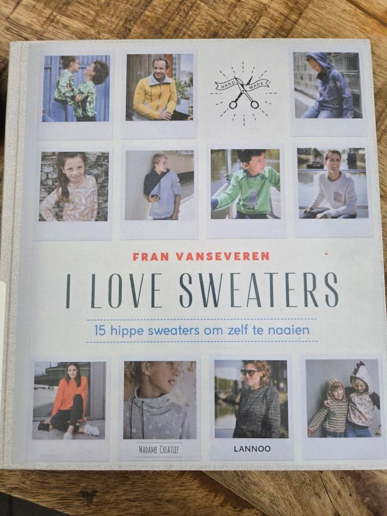 I Love Sweaters: 15 hippe sweaters om zelf te naaien, Ophalen of Verzenden, Zo goed als nieuw, Overige typen