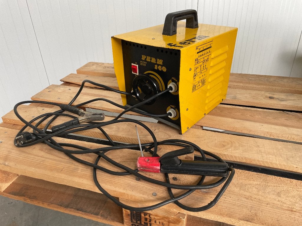 Ferm140 Lasapparaat Elektrisch Lassen Ferm 140 Elektroden, Ophalen, Gebruikt, Minder dan 150 ampère, Elektroden