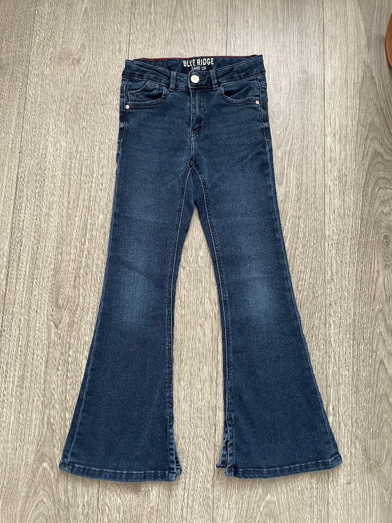 We blue ridge donker blauwe denim flared broek jeans mt 128, Kinderen en Baby's, Kinderkleding | Maat 122, Broek, Meisje, Ophalen of Verzenden