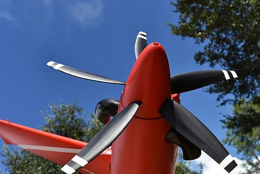 FMS PILATUS 1100 MM RC Vliegtuig Model  Nieuw In DOOS, Overige merken, Nieuw, Ophalen of Verzenden, Groter dan 1:72