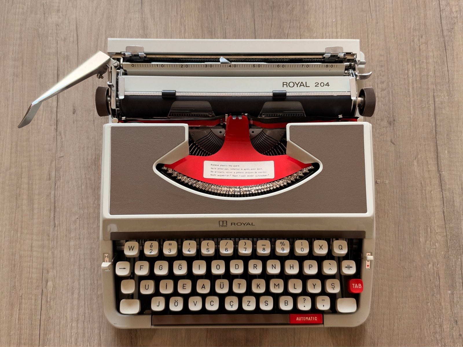 Typmachine Royal 204, Ophalen of Verzenden, Zo goed als nieuw