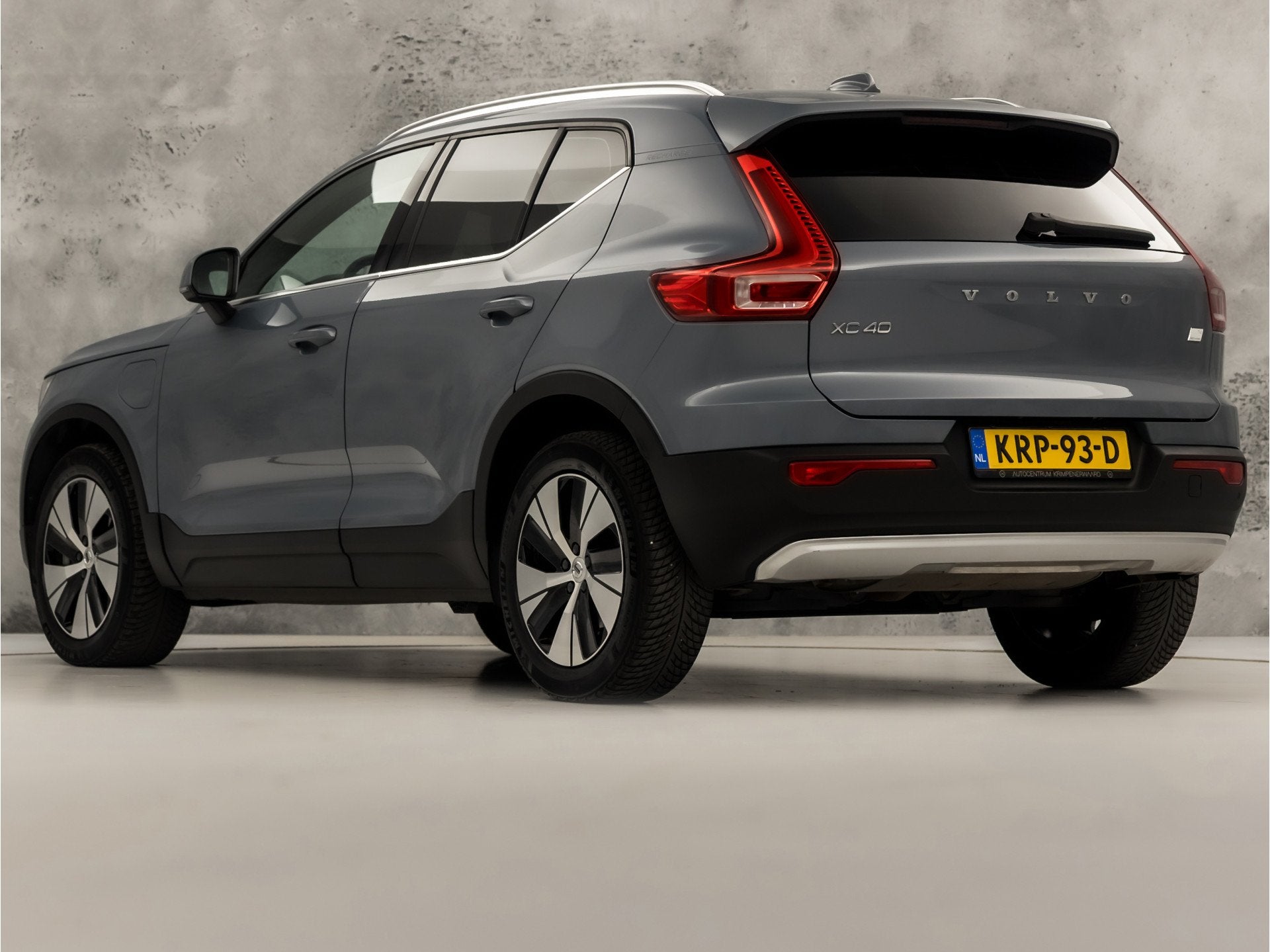 Volvo XC40 1.5 T4 Recharge Inscription 211Pk Automaat (APPLE, Auto's, 12 maanden, Stof, Plug-in hybride, Bedrijf