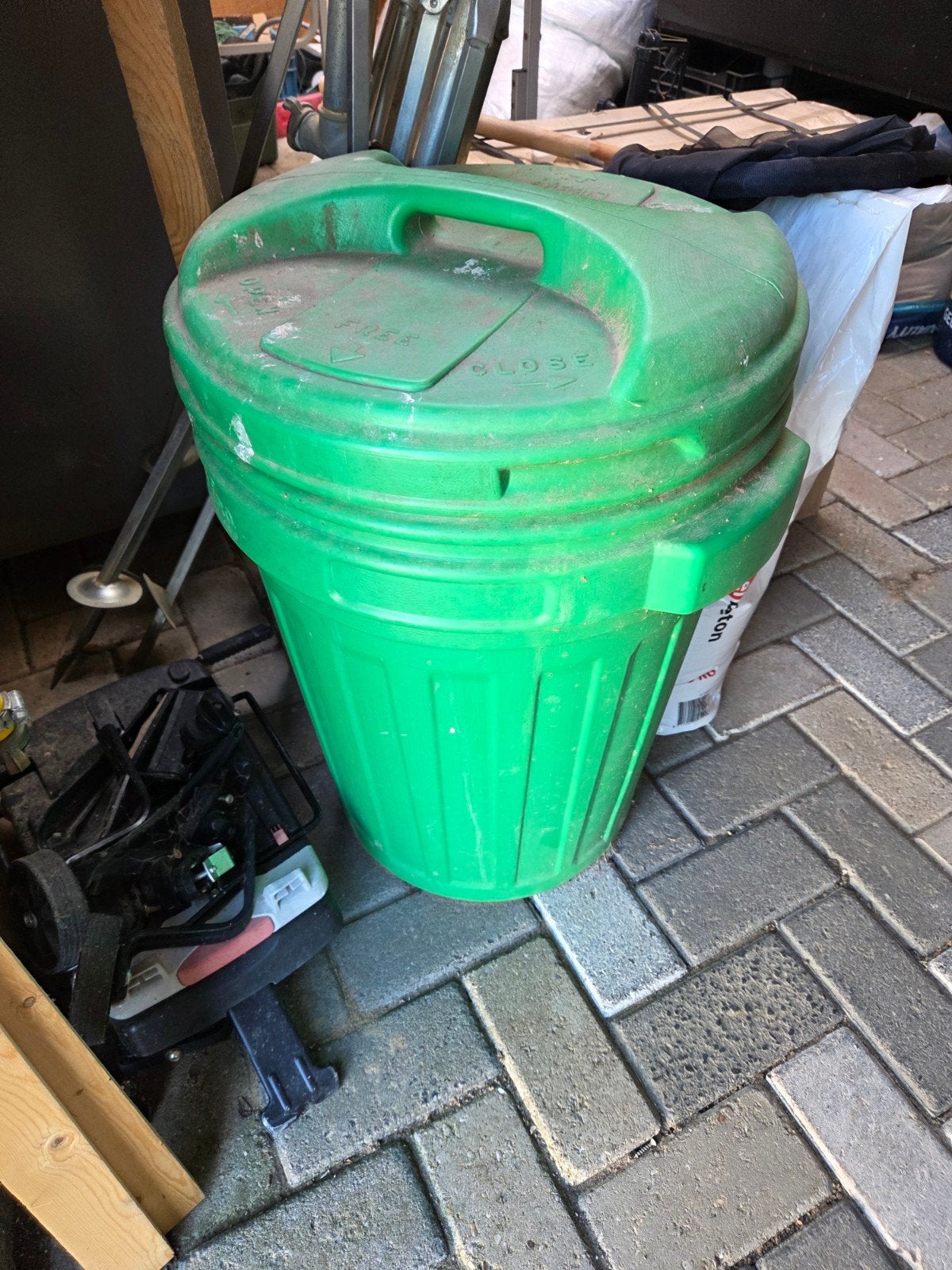 Schapenkorrel met ton, Tuin en Terras, 150 liter of meer, Ophalen, Gebruikt