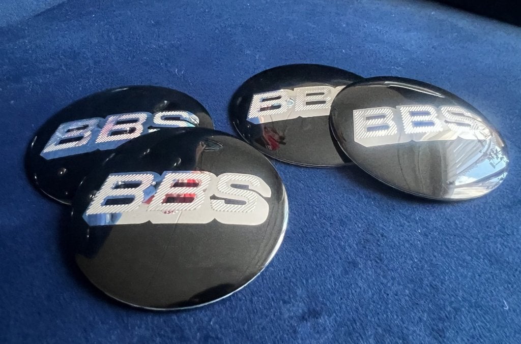 BBS PLAK EMBLEEM 60 MM FRIS JE WIELEN OP ALLU ACHTERKANT, Ophalen of Verzenden, Nieuw