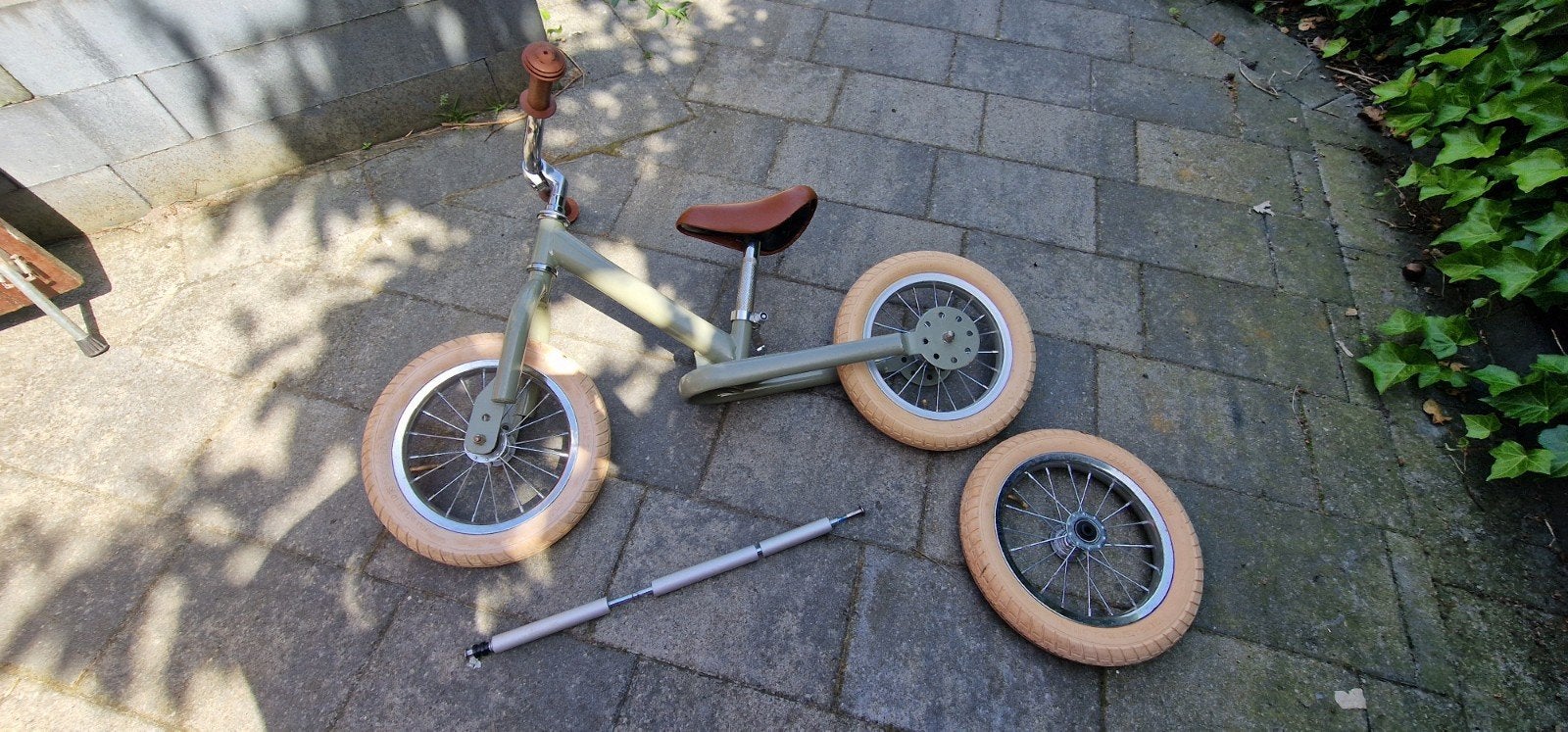 Veloretti Trybike loopfiets, Kinderen en Baby's, Speelgoed | Buiten | Voertuigen en Loopfietsen, Ophalen, Gebruikt, Loopfiets