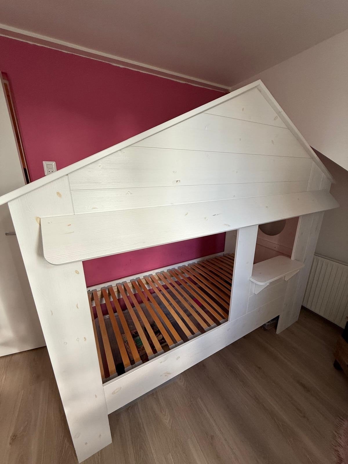 Woood Huisie / Juul bedstede, Kinderen en Baby's, Ophalen, 85 tot 100 cm, Gebruikt, Lattenbodem