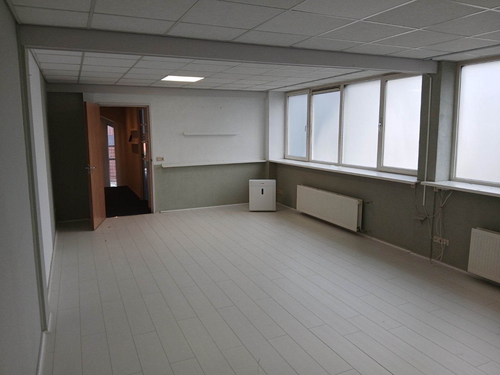 Kantoorruimte 50m² nabij centrum Papendrecht, Huur, Kantoorruimte