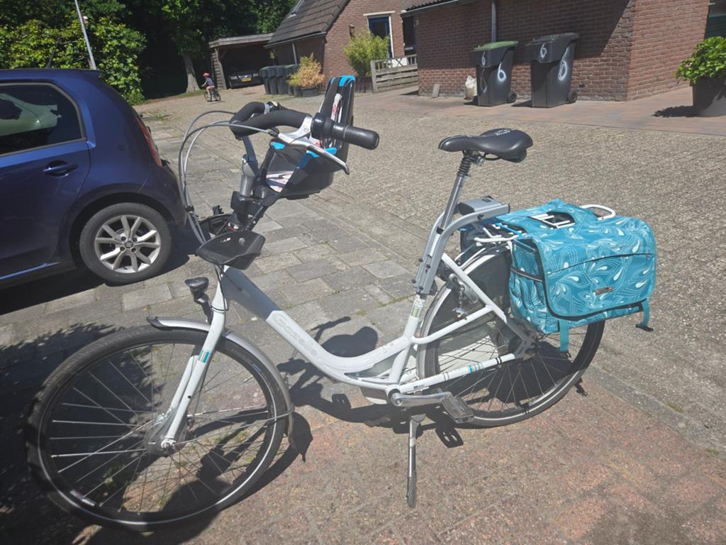 Ruime Mamafiets incl. zijtassen, fietsstoeltjes voor/achter, Ophalen, Gebruikt, Versnellingen, 56 cm of meer