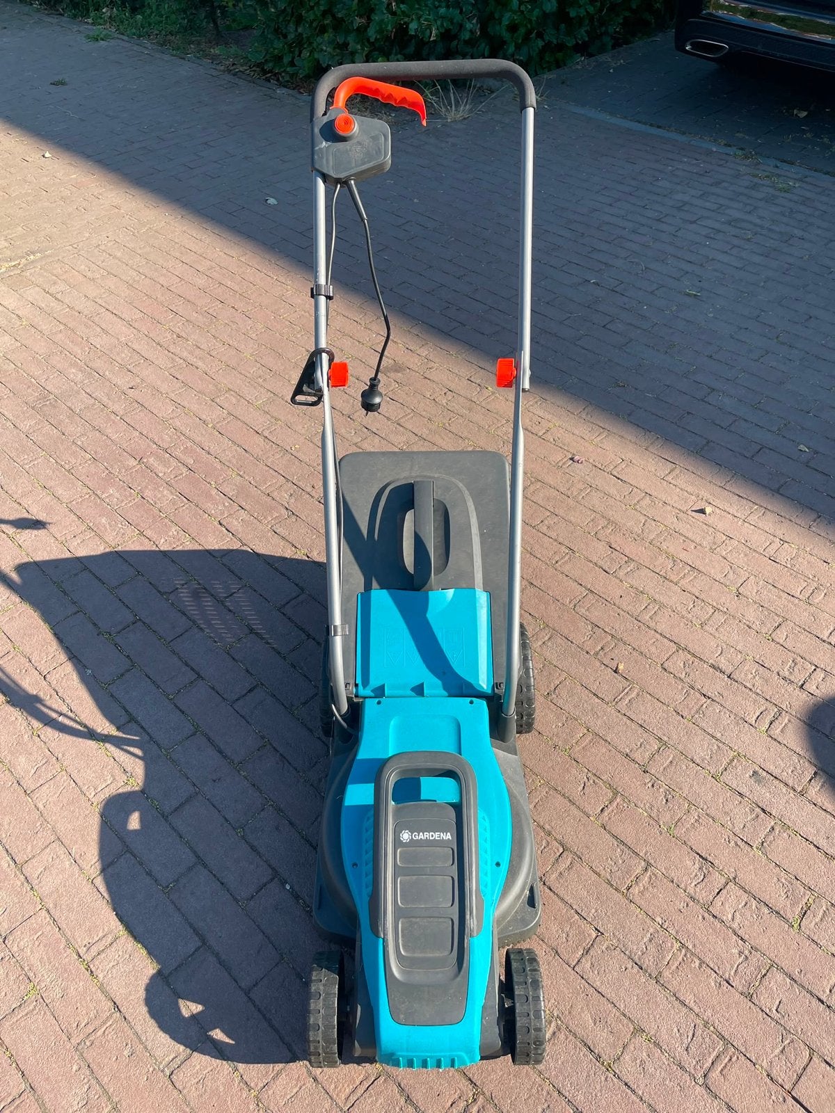 Gardena PowerMax 1100/32 Elektrische Grasmaaier, Ophalen, Cirkelmaaier, Elektrische grasmaaier, Zo goed als nieuw