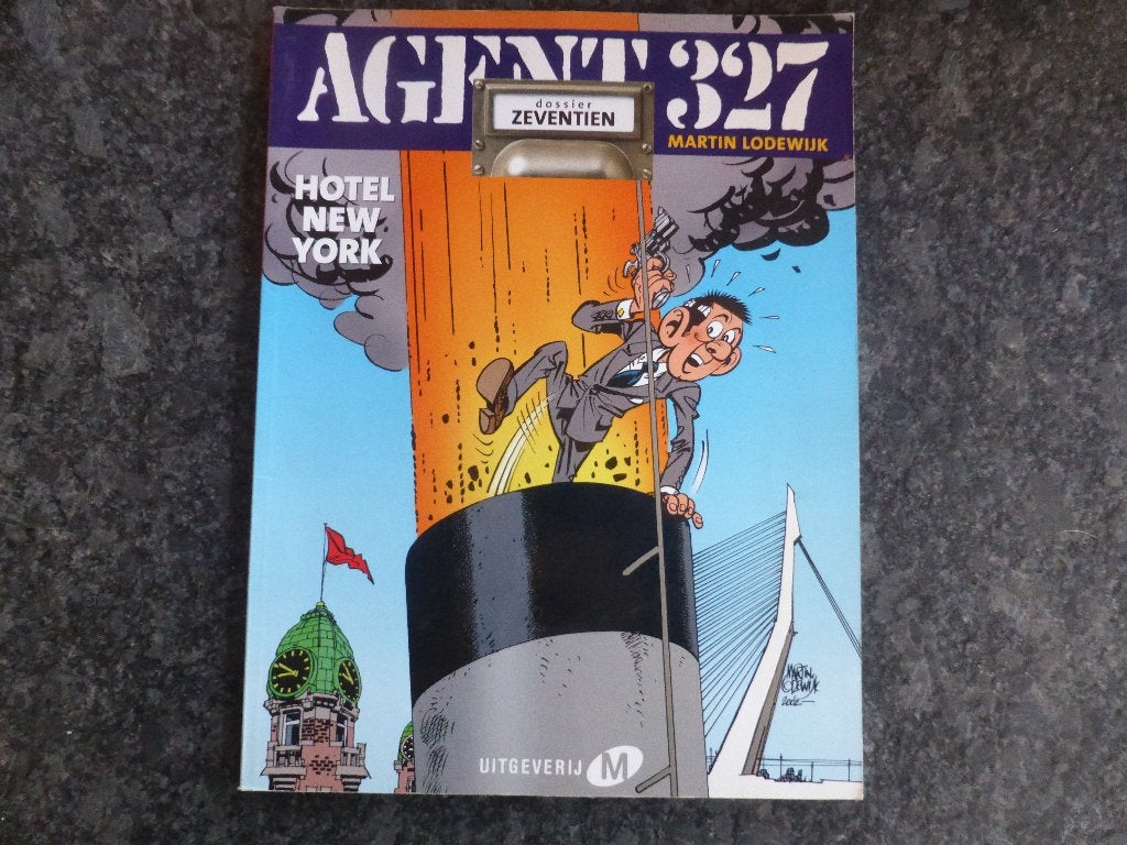martin lodewijk agent 327 dosier 17 hotel new york, Eén stripboek, Ophalen of Verzenden, Zo goed als nieuw, Martin Lodewijk
