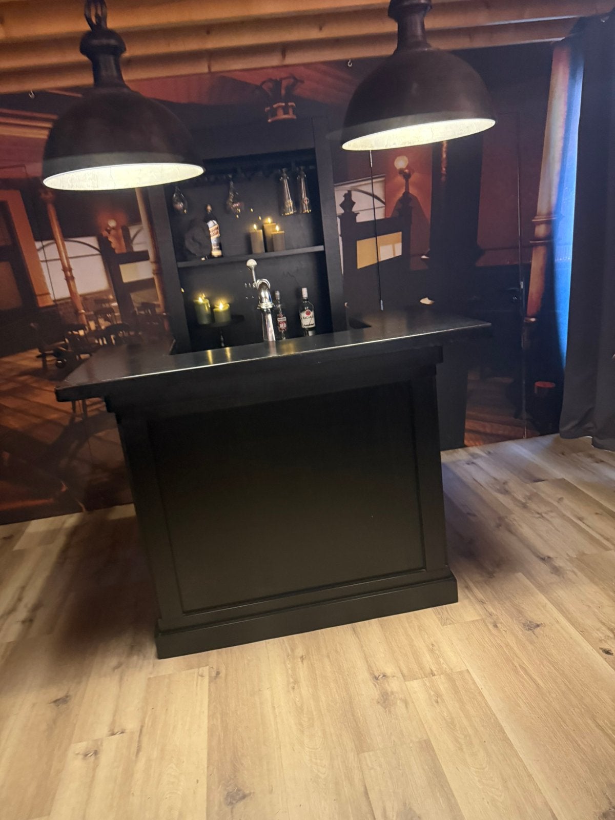 Zwarte chique barset bar toog luifelbar man cave kroeg cafe, Huis en Inrichting, Barren, Ophalen of Verzenden, Zo goed als nieuw