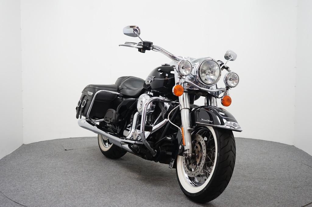Harley-Davidson ROAD KING CLASSIC (bj 2011), 1690 cc, Chopper, Bedrijf, Meer dan 35 kW