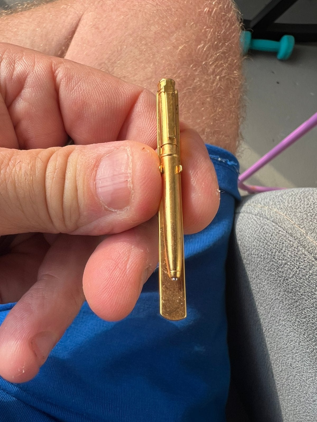 mooie goud gekleurde dasspeld met schrijfwaar, Ophalen of Verzenden, Zo goed als nieuw