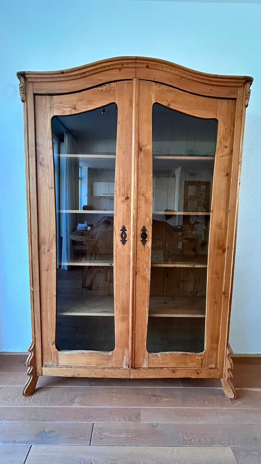 Antieke grenen kast, Huis en Inrichting, Ophalen, Gebruikt, 100 tot 150 cm, Glas