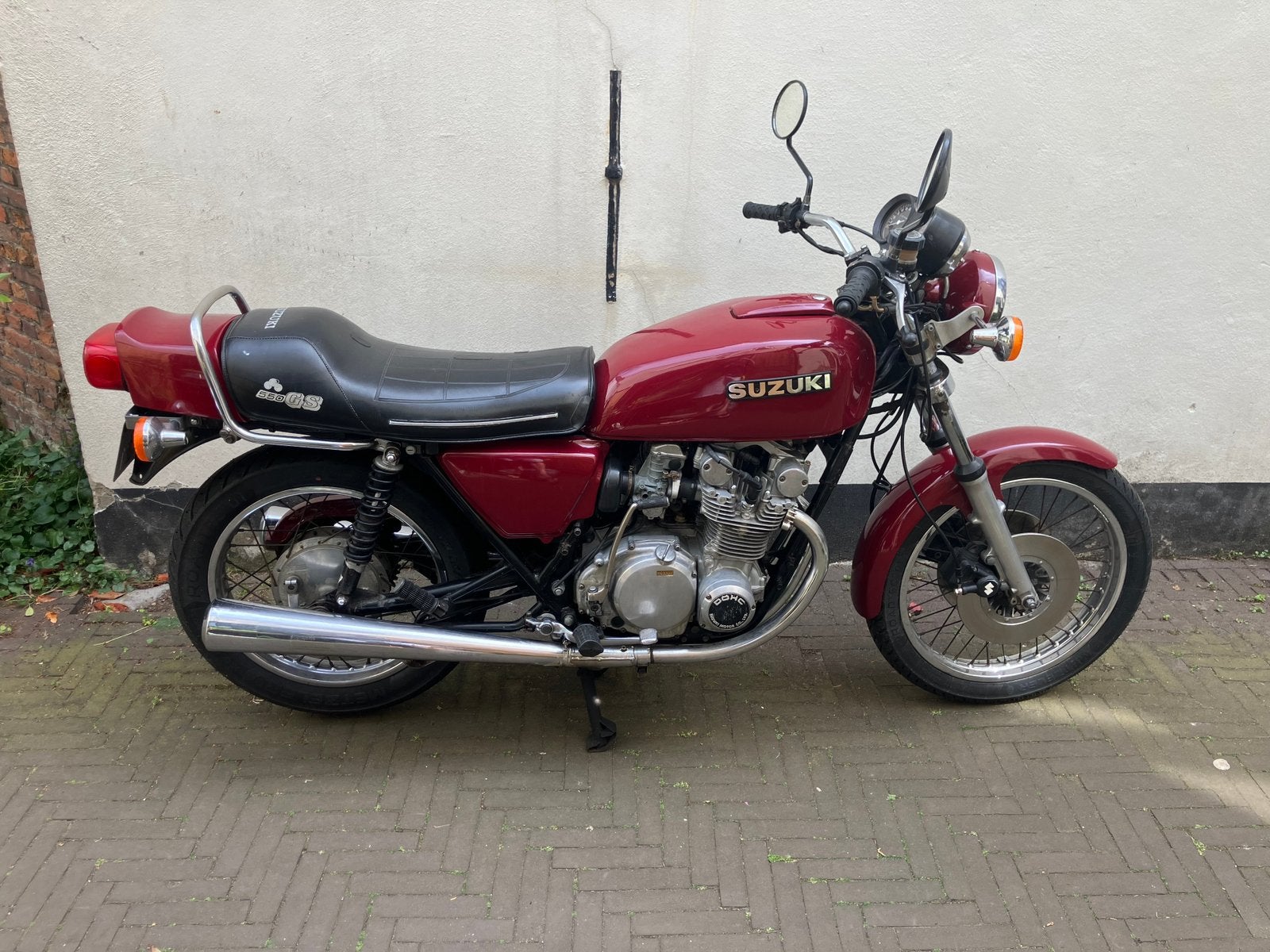 Suzuki GS550E 1979 – rijklaar, nieuwe banden, top lopend, Occasion, 4 cilinders, Motorrijbewijs A, Sport