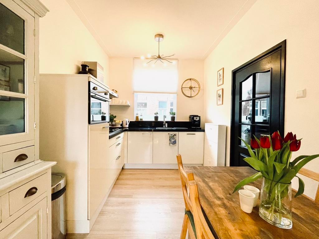 Kitchen, Ophalen, Graniet of Steen, Enkelwandige keuken, Crème