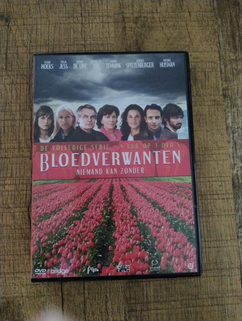 Bloedverwanten, de volledige serie, Alle leeftijden, Ophalen of Verzenden, Zo goed als nieuw